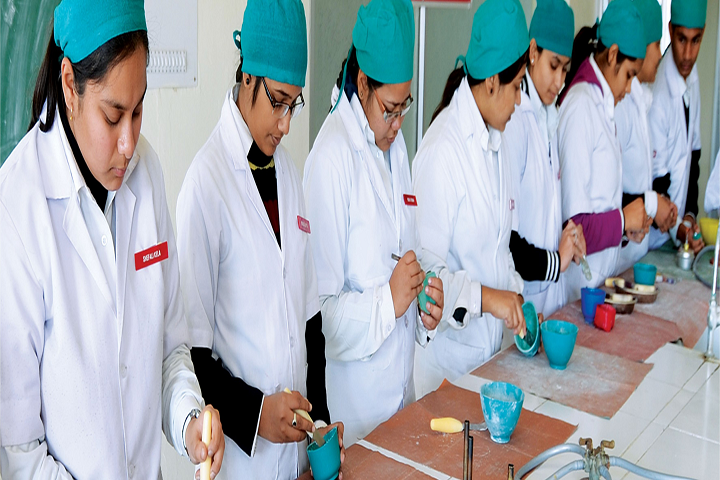 https://cache.careers360.mobi/media/colleges/social-media/media-gallery/27345/2019/11/29/Laboratory of MSD College of Pharmacy Jaunpur_Laboratory.png